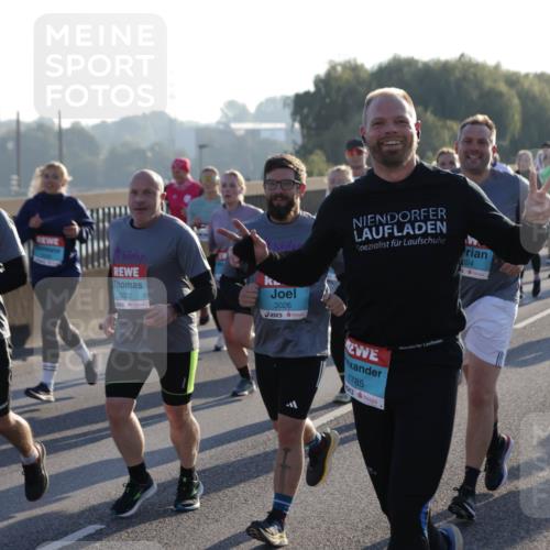 03.10.2025 - Köhlbrandbrückenlauf Jannik Wohlers http://msf.ph/oto/9054866 03.10.2025 09:20:24 Position 3 3022, 3026, 1785, 024 meine-sportfotos.de