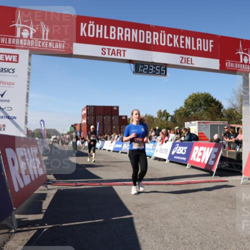 03.10.2025 - Köhlbrandbrückenlauf Lena Gebhardt http://msf.ph/oto/9054988 03.10.2025 13:23:55 Ziel 4465, 4647, 4918, 5081, 5106, 5361, 5431, 5709, 5742, 6728 meine-sportfotos.de