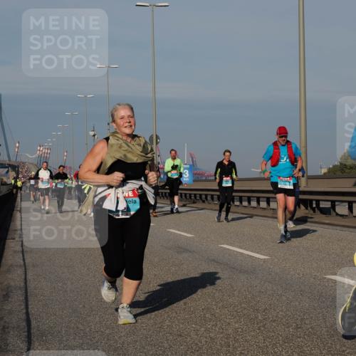 03.10.2025 - Köhlbrandbrückenlauf Fabian Wolf http://msf.ph/oto/9054996 03.10.2025 10:02:53 Position 3 3, 1757, 31 meine-sportfotos.de