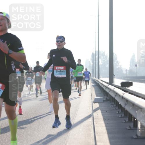 03.10.2025 - Köhlbrandbrückenlauf Jannik Wohlers http://msf.ph/oto/9055005 03.10.2025 09:12:41 Position 3 3609, 1034 meine-sportfotos.de