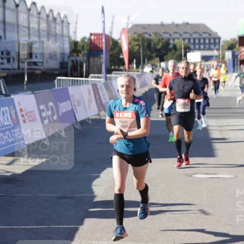 03.10.2025 - Köhlbrandbrückenlauf Jannik Wohlers http://msf.ph/oto/9055038 03.10.2025 13:10:11 Ziel 4196, 4343, 4573, 4683, 4730, 4787, 4822, 4929, 5029, 5977, 6083, 6111, 6428, 6432, 6764, 6813 meine-sportfotos.de