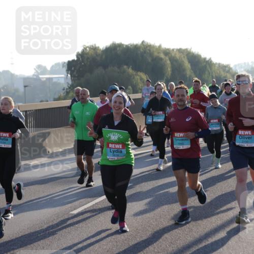 03.10.2025 - Köhlbrandbrückenlauf Jannik Wohlers http://msf.ph/oto/9055039 03.10.2025 09:20:28 Position 3 3134, 1945, 3619, 2150, 2025 meine-sportfotos.de