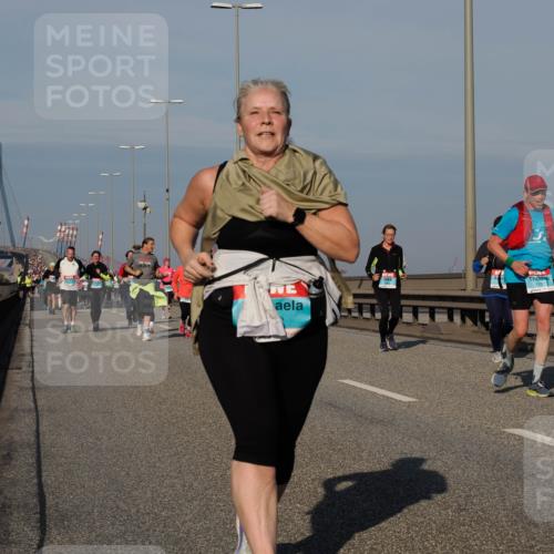 03.10.2025 - Köhlbrandbrückenlauf Fabian Wolf http://msf.ph/oto/9055048 03.10.2025 10:02:54 Position 3 1757 meine-sportfotos.de