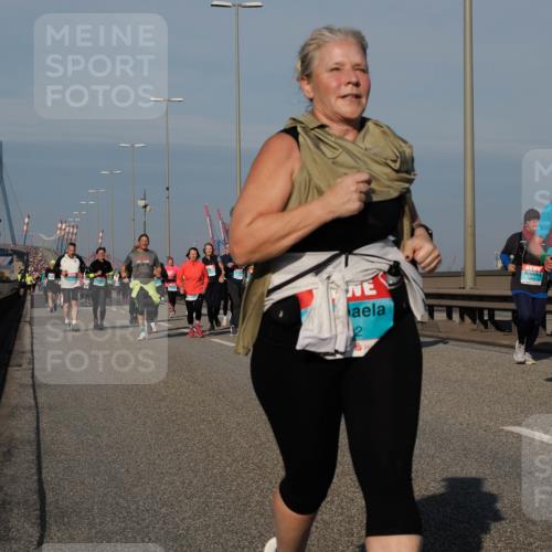 03.10.2025 - Köhlbrandbrückenlauf Fabian Wolf http://msf.ph/oto/9055062 03.10.2025 10:02:55 Position 3 1757 meine-sportfotos.de