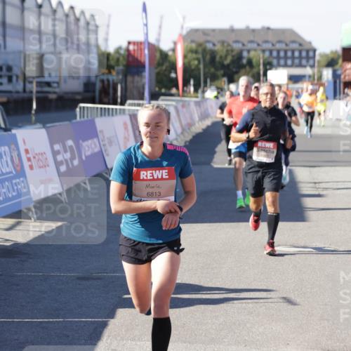 03.10.2025 - Köhlbrandbrückenlauf Jannik Wohlers http://msf.ph/oto/9055075 03.10.2025 13:10:11 Ziel 4196, 4343, 4573, 4683, 4730, 4787, 4822, 4929, 5029, 5977, 6083, 6111, 6428, 6432, 6764, 6813 meine-sportfotos.de