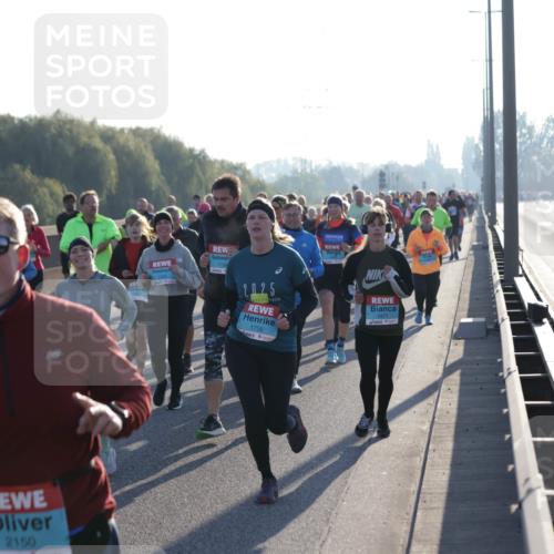 03.10.2025 - Köhlbrandbrückenlauf Jannik Wohlers http://msf.ph/oto/9055141 03.10.2025 09:20:29 Position 3 1759, 2150, 2025, 1735, 2471 meine-sportfotos.de