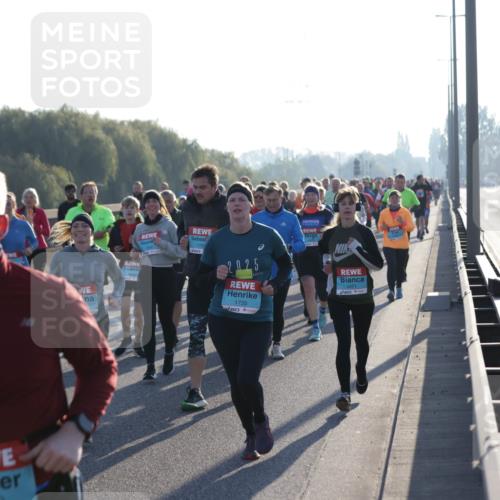 03.10.2025 - Köhlbrandbrückenlauf Jannik Wohlers http://msf.ph/oto/9055151 03.10.2025 09:20:29 Position 3 175, 2025, 1735, 2471 meine-sportfotos.de