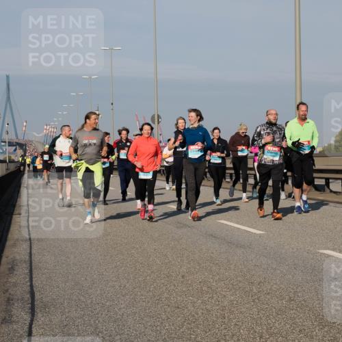 03.10.2025 - Köhlbrandbrückenlauf Fabian Wolf http://msf.ph/oto/9055190 03.10.2025 10:02:59 Position 3  meine-sportfotos.de