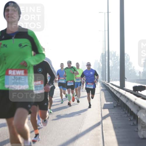 03.10.2025 - Köhlbrandbrückenlauf Jannik Wohlers http://msf.ph/oto/9055199 03.10.2025 09:12:46 Position 3 9610, 2725 meine-sportfotos.de