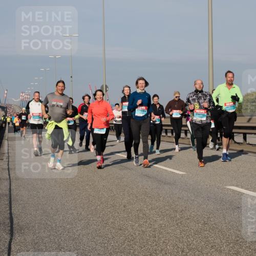 03.10.2025 - Köhlbrandbrückenlauf Fabian Wolf http://msf.ph/oto/9055209 03.10.2025 10:02:59 Position 3  meine-sportfotos.de