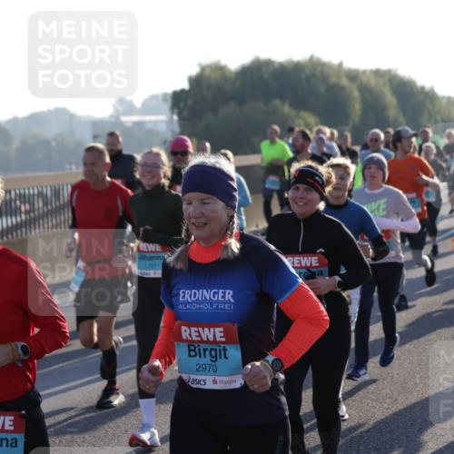 03.10.2025 - Köhlbrandbrückenlauf Jannik Wohlers http://msf.ph/oto/9055376 03.10.2025 09:20:34 Position 3 3507, 1761, 2970, 1994 meine-sportfotos.de