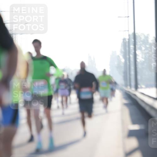 03.10.2025 - Köhlbrandbrückenlauf Jannik Wohlers http://msf.ph/oto/9055399 03.10.2025 09:12:50 Position 3  meine-sportfotos.de