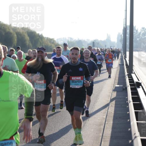 03.10.2025 - Köhlbrandbrückenlauf Jannik Wohlers http://msf.ph/oto/9055516 03.10.2025 09:20:37 Position 3 1419, 1525 meine-sportfotos.de