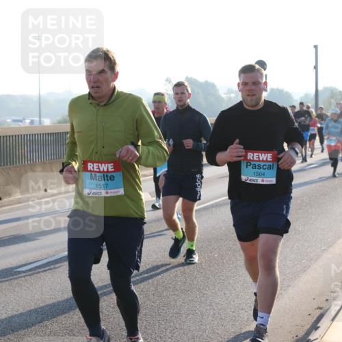 03.10.2025 - Köhlbrandbrückenlauf Lena Gebhardt http://msf.ph/oto/9055587 03.10.2025 09:17:04 Position 1 1517, 1504 meine-sportfotos.de
