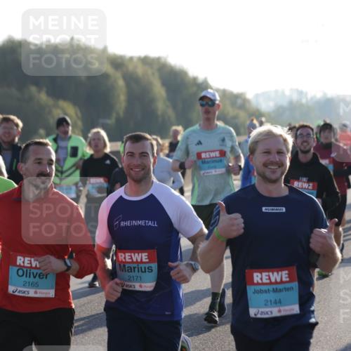 03.10.2025 - Köhlbrandbrückenlauf Jannik Wohlers http://msf.ph/oto/9055594 03.10.2025 09:20:39 Position 3 2449, 2165, 2171, 2144 meine-sportfotos.de