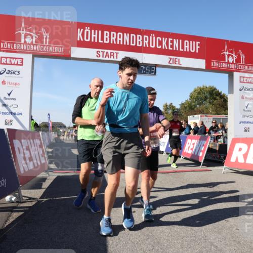 03.10.2025 - Köhlbrandbrückenlauf Lena Gebhardt http://msf.ph/oto/9055595 03.10.2025 13:07:53 Ziel 4159, 4310, 4382, 4639, 5959, 5993, 6120, 6163, 6244, 6285, 6348, 6384, 6409, 6651, 6696, 6821 meine-sportfotos.de