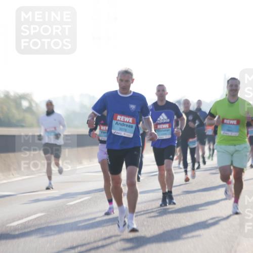 03.10.2025 - Köhlbrandbrückenlauf Jannik Wohlers http://msf.ph/oto/9055614 03.10.2025 09:12:55 Position 3 3078, 1028 meine-sportfotos.de