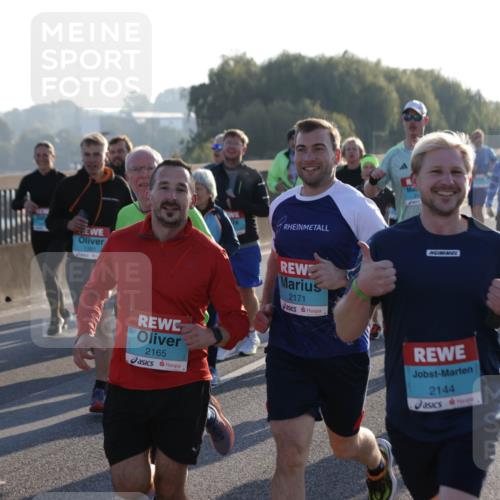 03.10.2025 - Köhlbrandbrückenlauf Jannik Wohlers http://msf.ph/oto/9055632 03.10.2025 09:20:39 Position 3 1720, 59, 1391, 2165, 2171, 2144, 3672 meine-sportfotos.de