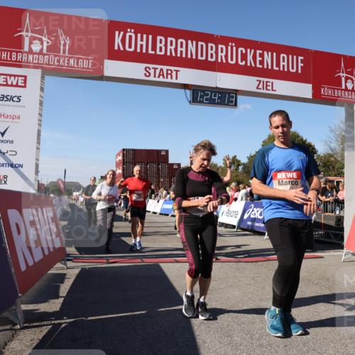 03.10.2025 - Köhlbrandbrückenlauf Lena Gebhardt http://msf.ph/oto/9055635 03.10.2025 13:24:14 Ziel 4286, 4442, 4529, 4657, 4673, 4698, 4942, 4943, 5085, 5107, 5321, 5350, 5389, 5432, 5986, 6119, 6168, 6169, 6643, 6701 meine-sportfotos.de