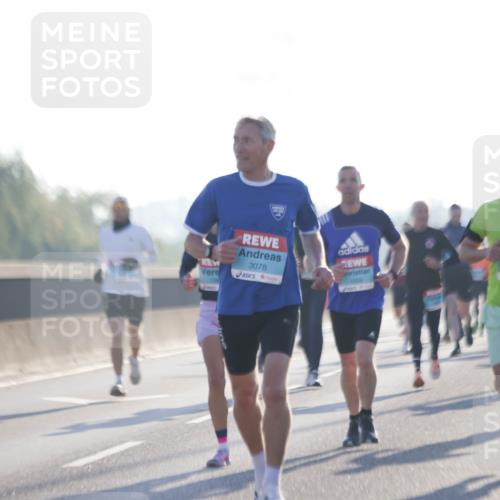 03.10.2025 - Köhlbrandbrückenlauf Jannik Wohlers http://msf.ph/oto/9055689 03.10.2025 09:12:56 Position 3 3078, 1028 meine-sportfotos.de