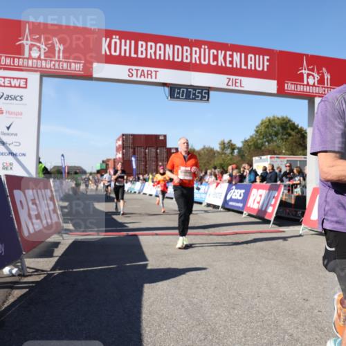 03.10.2025 - Köhlbrandbrückenlauf Lena Gebhardt http://msf.ph/oto/9055692 03.10.2025 13:07:56 Ziel 4159, 4184, 4310, 4382, 4395, 4639, 5959, 5993, 6022, 6120, 6163, 6244, 6285, 6348, 6384, 6409, 6651, 6696, 6821 meine-sportfotos.de