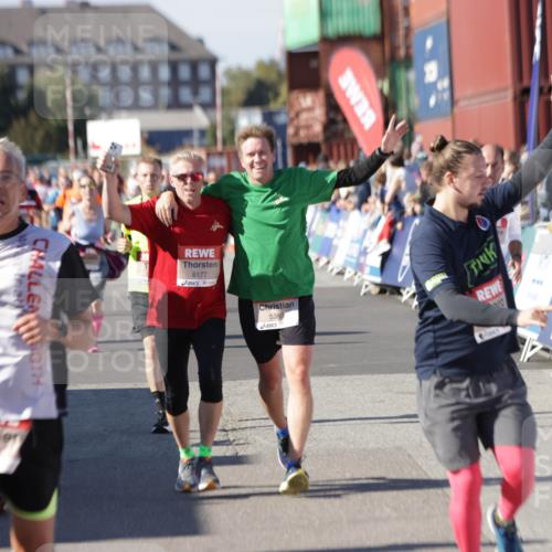 03.10.2025 - Köhlbrandbrückenlauf Jannik Wohlers http://msf.ph/oto/9055733 03.10.2025 13:10:30 Ziel 4386, 4429, 4479, 4710, 4711, 4774, 5229, 5383, 5689, 5738, 5889, 6024, 6177, 6294, 6779, 6781, 6782 meine-sportfotos.de