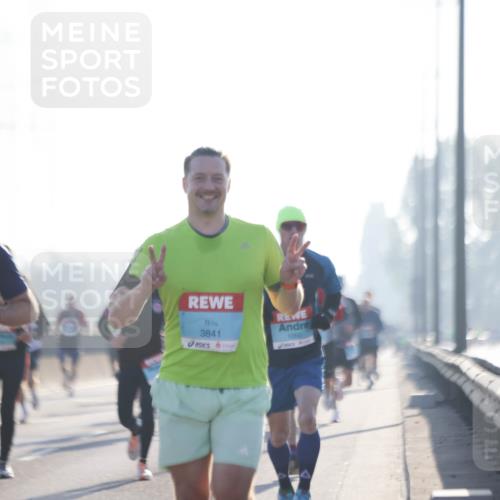 03.10.2025 - Köhlbrandbrückenlauf Jannik Wohlers http://msf.ph/oto/9055748 03.10.2025 09:12:57 Position 3 3841, 1050 meine-sportfotos.de