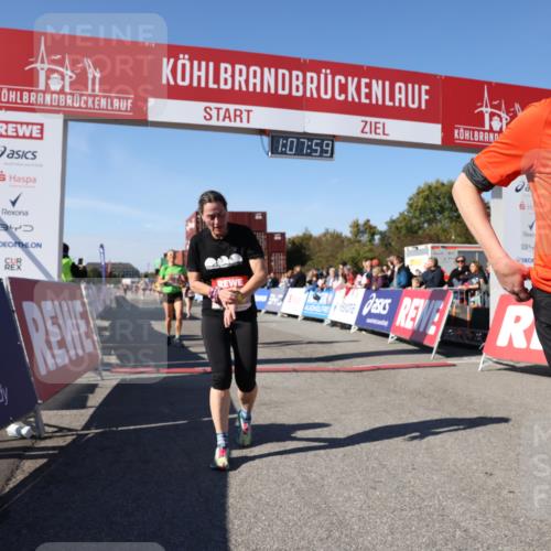 03.10.2025 - Köhlbrandbrückenlauf Lena Gebhardt http://msf.ph/oto/9055773 03.10.2025 13:07:59 Ziel 4184, 4310, 4357, 4382, 4395, 4639, 5959, 5993, 6022, 6120, 6163, 6244, 6285, 6348, 6409, 6651, 6696 meine-sportfotos.de