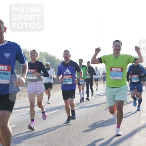 03.10.2025 - Köhlbrandbrückenlauf Jannik Wohlers http://msf.ph/oto/9055787 03.10.2025 09:12:58 Position 3 1086, 3078, 3841, 1028 meine-sportfotos.de
