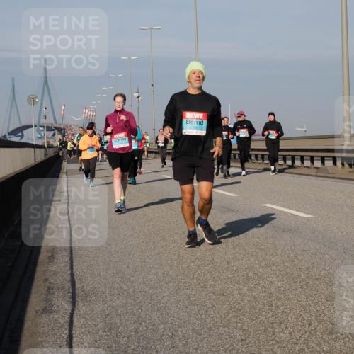 03.10.2025 - Köhlbrandbrückenlauf Fabian Wolf http://msf.ph/oto/9055807 03.10.2025 10:03:13 Position 3 2309 meine-sportfotos.de