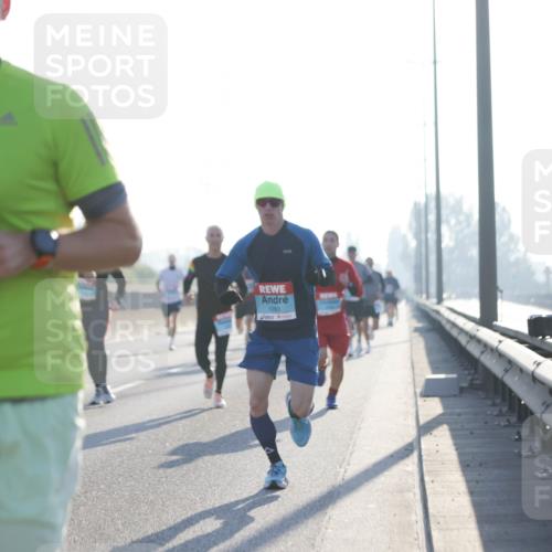 03.10.2025 - Köhlbrandbrückenlauf Jannik Wohlers http://msf.ph/oto/9055864 03.10.2025 09:13:00 Position 3 3841, 1050 meine-sportfotos.de