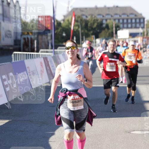 03.10.2025 - Köhlbrandbrückenlauf Jannik Wohlers http://msf.ph/oto/9055898 03.10.2025 13:10:38 Ziel 4386, 4429, 4488, 4514, 5229, 5383, 5410, 5689, 5738, 5753, 5889, 6024, 6177, 6269, 6273, 6294, 6779 meine-sportfotos.de