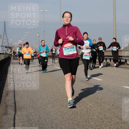 03.10.2025 - Köhlbrandbrückenlauf Fabian Wolf http://msf.ph/oto/9055915 03.10.2025 10:03:16 Position 3 2128 meine-sportfotos.de
