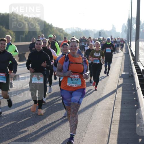 03.10.2025 - Köhlbrandbrückenlauf Jannik Wohlers http://msf.ph/oto/9055919 03.10.2025 09:20:45 Position 3 3162, 1348 meine-sportfotos.de