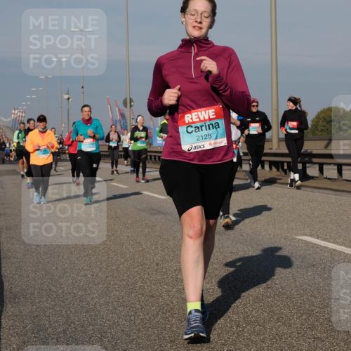 03.10.2025 - Köhlbrandbrückenlauf Fabian Wolf http://msf.ph/oto/9055944 03.10.2025 10:03:17 Position 3 2128 meine-sportfotos.de
