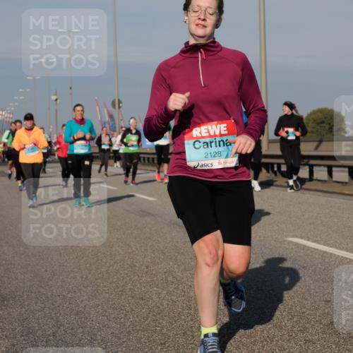 03.10.2025 - Köhlbrandbrückenlauf Fabian Wolf http://msf.ph/oto/9055956 03.10.2025 10:03:17 Position 3 2128 meine-sportfotos.de