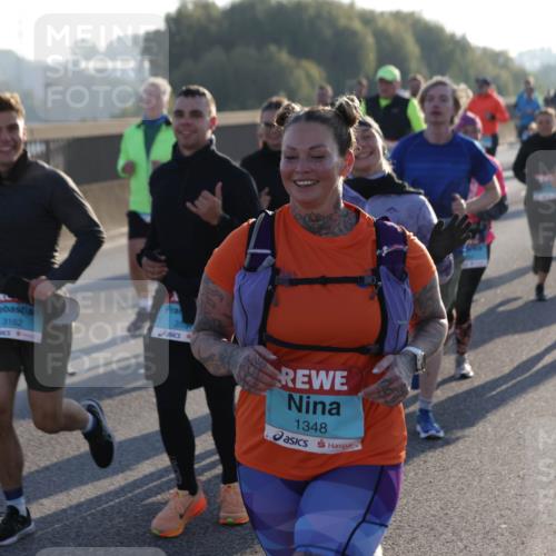 03.10.2025 - Köhlbrandbrückenlauf Jannik Wohlers http://msf.ph/oto/9055983 03.10.2025 09:20:47 Position 3 353, 3162, 1348 meine-sportfotos.de