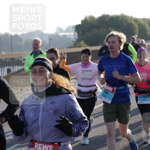 03.10.2025 - Köhlbrandbrückenlauf Jannik Wohlers http://msf.ph/oto/9056031 03.10.2025 09:20:48 Position 3 30, 37, 3536, 1804 meine-sportfotos.de