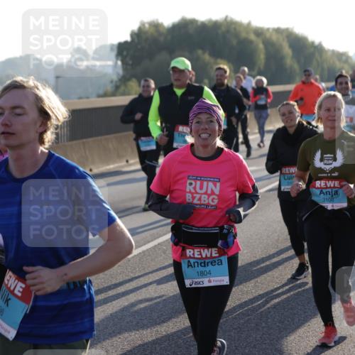 03.10.2025 - Köhlbrandbrückenlauf Jannik Wohlers http://msf.ph/oto/9056086 03.10.2025 09:20:49 Position 3 536, 1804, 21, 3108 meine-sportfotos.de