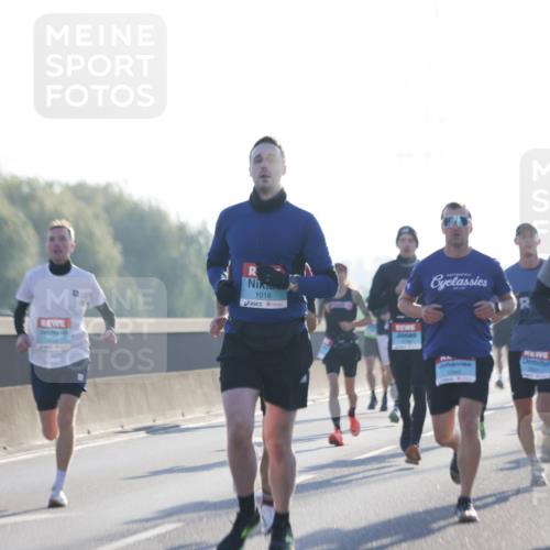 03.10.2025 - Köhlbrandbrückenlauf Jannik Wohlers http://msf.ph/oto/9056113 03.10.2025 09:13:04 Position 3 1016, 1040, 3785 meine-sportfotos.de