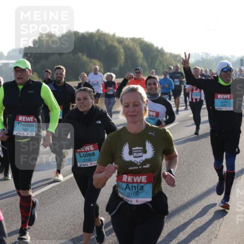 03.10.2025 - Köhlbrandbrückenlauf Jannik Wohlers http://msf.ph/oto/9056138 03.10.2025 09:20:49 Position 3 3634, 2122, 3108, 3843 meine-sportfotos.de