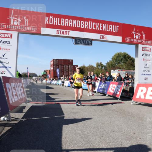 03.10.2025 - Köhlbrandbrückenlauf Lena Gebhardt http://msf.ph/oto/9056143 03.10.2025 13:08:07 Ziel 4107, 4184, 4357, 4395, 4409, 5959, 6022, 6348, 6635, 6752, 6774, 6824 meine-sportfotos.de