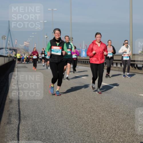 03.10.2025 - Köhlbrandbrückenlauf Fabian Wolf http://msf.ph/oto/9056152 03.10.2025 10:03:23 Position 3  meine-sportfotos.de