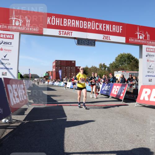 03.10.2025 - Köhlbrandbrückenlauf Lena Gebhardt http://msf.ph/oto/9056153 03.10.2025 13:08:07 Ziel 4107, 4184, 4357, 4395, 4409, 5959, 6022, 6348, 6635, 6752, 6774, 6824 meine-sportfotos.de
