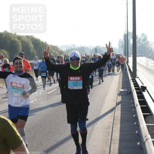 03.10.2025 - Köhlbrandbrückenlauf Jannik Wohlers http://msf.ph/oto/9056165 03.10.2025 09:20:50 Position 3 1820, 3843 meine-sportfotos.de