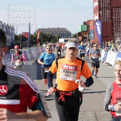03.10.2025 - Köhlbrandbrückenlauf Jannik Wohlers http://msf.ph/oto/9056167 03.10.2025 13:10:43 Ziel 4081, 4386, 4412, 4488, 4514, 5229, 5383, 5410, 5738, 5753, 5889, 6177, 6269, 6273, 6779 meine-sportfotos.de