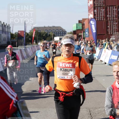 03.10.2025 - Köhlbrandbrückenlauf Jannik Wohlers http://msf.ph/oto/9056178 03.10.2025 13:10:43 Ziel 4081, 4386, 4412, 4488, 4514, 5229, 5383, 5410, 5738, 5753, 5889, 6177, 6269, 6273, 6779 meine-sportfotos.de