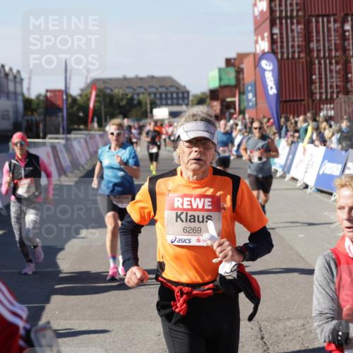 03.10.2025 - Köhlbrandbrückenlauf Jannik Wohlers http://msf.ph/oto/9056180 03.10.2025 13:10:43 Ziel 4081, 4386, 4412, 4488, 4514, 5229, 5383, 5410, 5738, 5753, 5889, 6177, 6269, 6273, 6779 meine-sportfotos.de