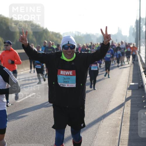 03.10.2025 - Köhlbrandbrückenlauf Jannik Wohlers http://msf.ph/oto/9056183 03.10.2025 09:20:50 Position 3 18, 3843 meine-sportfotos.de