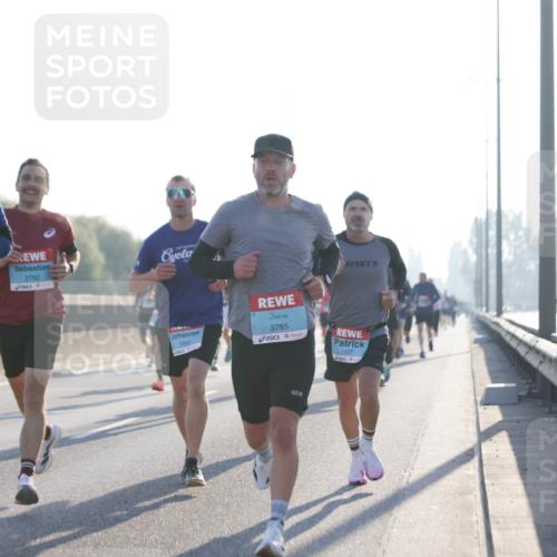 03.10.2025 - Köhlbrandbrückenlauf Jannik Wohlers http://msf.ph/oto/9056202 03.10.2025 09:13:06 Position 3 1016, 2792, 3785, 1040, 1037 meine-sportfotos.de